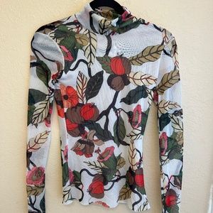 Extra Small Baum Und Pferdgarten Sheer Shirt